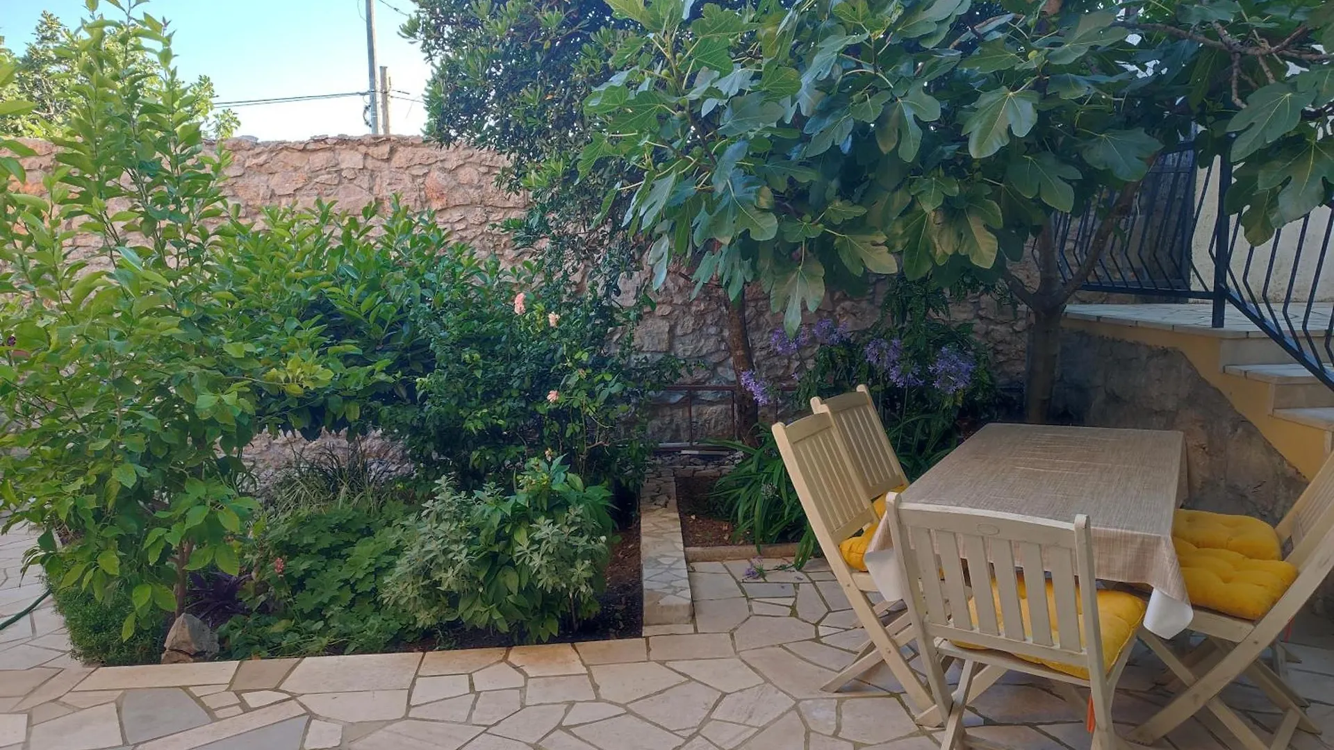 Apartman Noemi Jadranovo 0*,