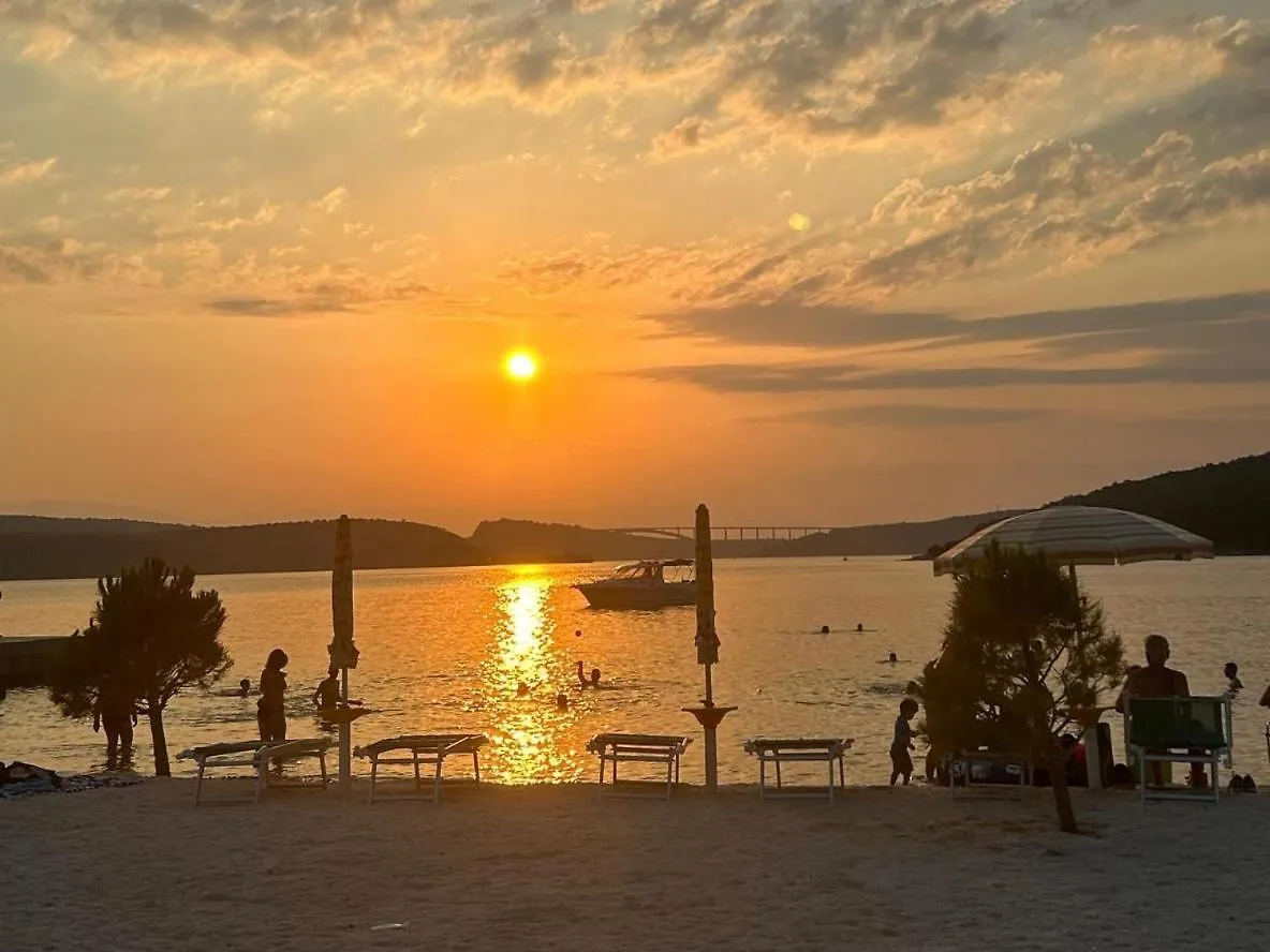 Apartman Noemi Jadranovo 0*,  Croatia